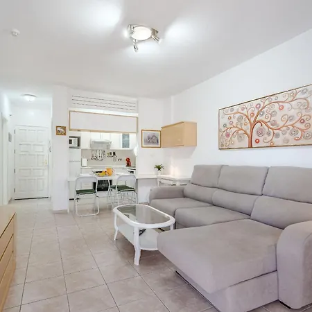 Atlantic Garden Apartment *